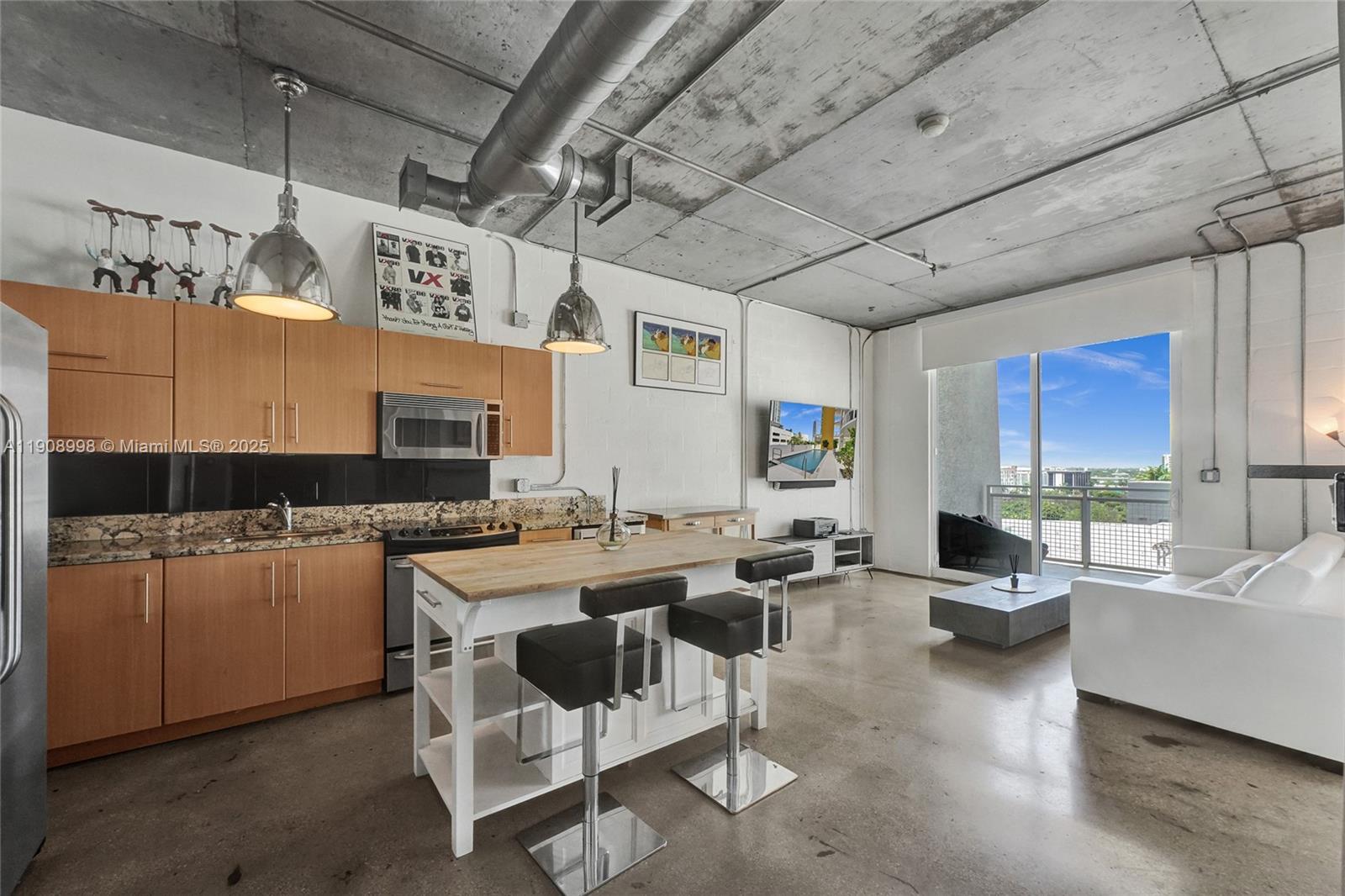 Miami Condo: 444 Northeast 30th Street