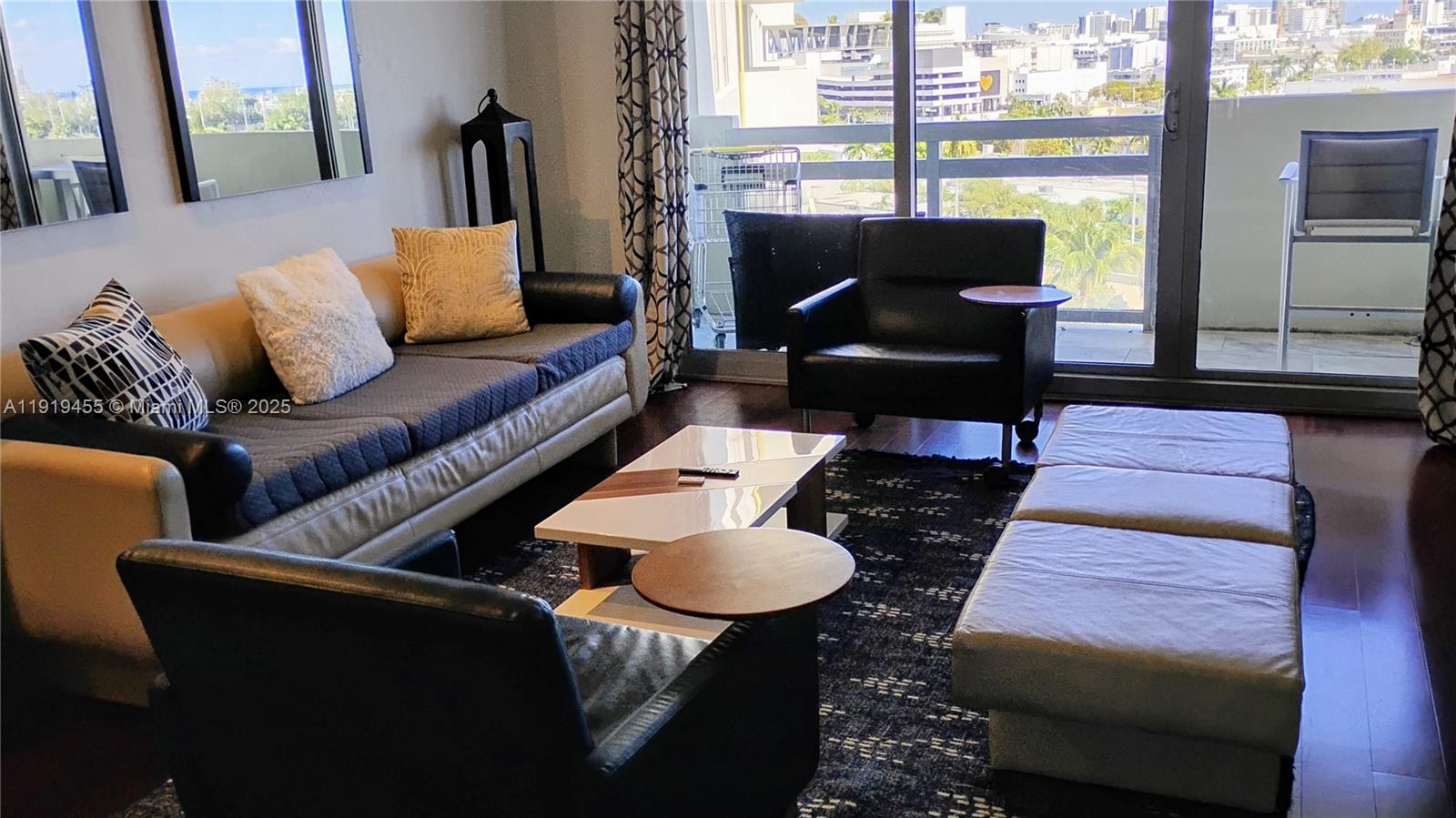 Miami Beach Condo: 1500 Bay Road