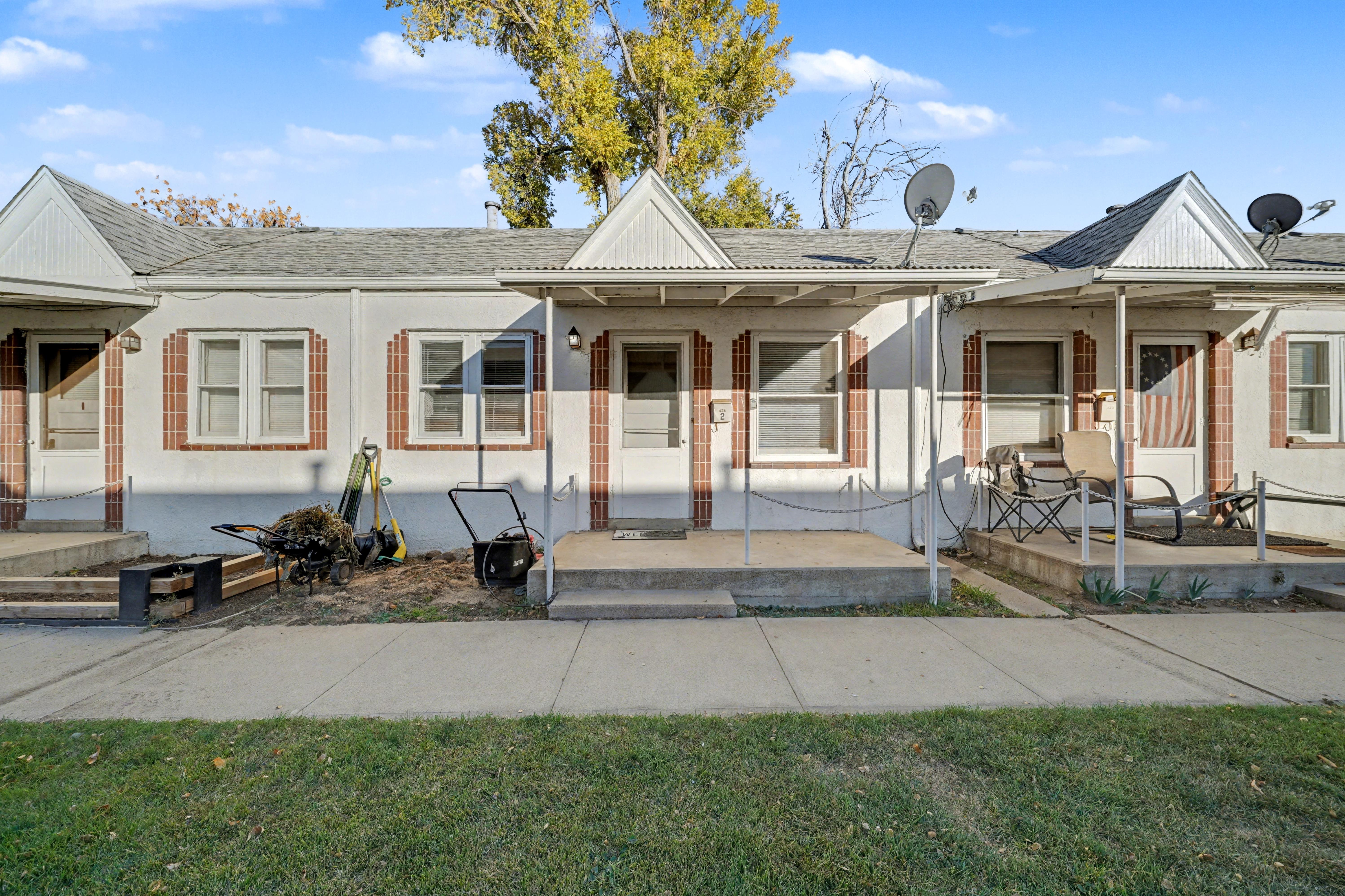 Brighton Condo: 628 Strong Street