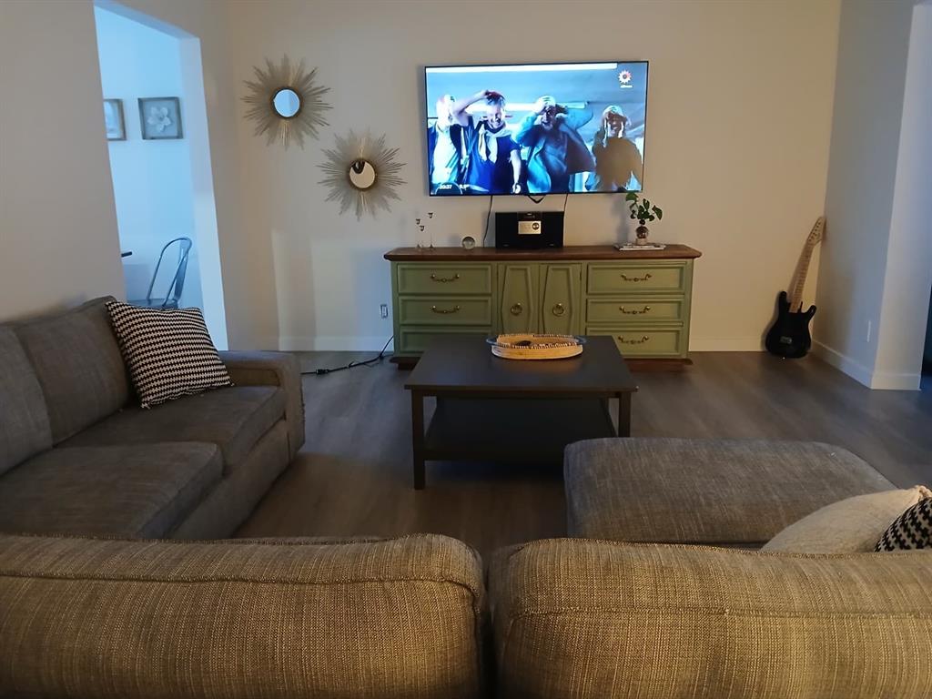 Hollywood Condo: 1834 Fletcher Street