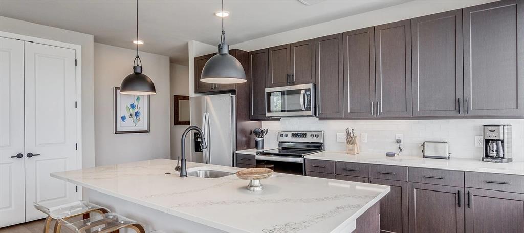 Dallas Condo: 3900 Commerce Street