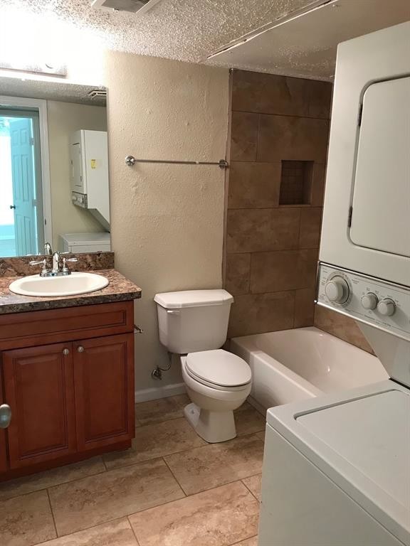 Houston Condo: 1947 Greenbriar Colony Drive
