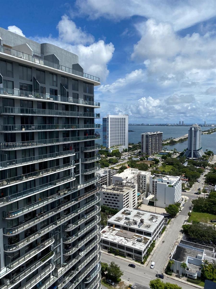 Miami Condo: 3301 Northeast 1st Avenue