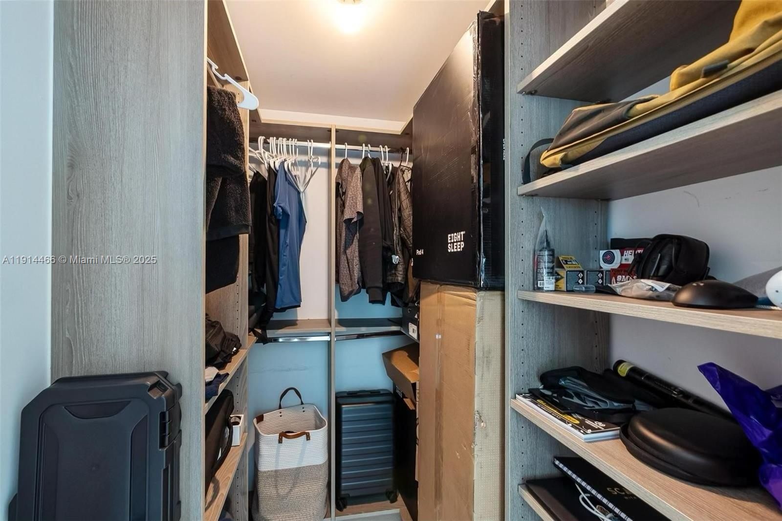 Miami Condo: 650 Northeast 32nd Street