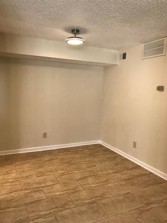 Houston Condo: 1947 Greenbriar Colony Drive