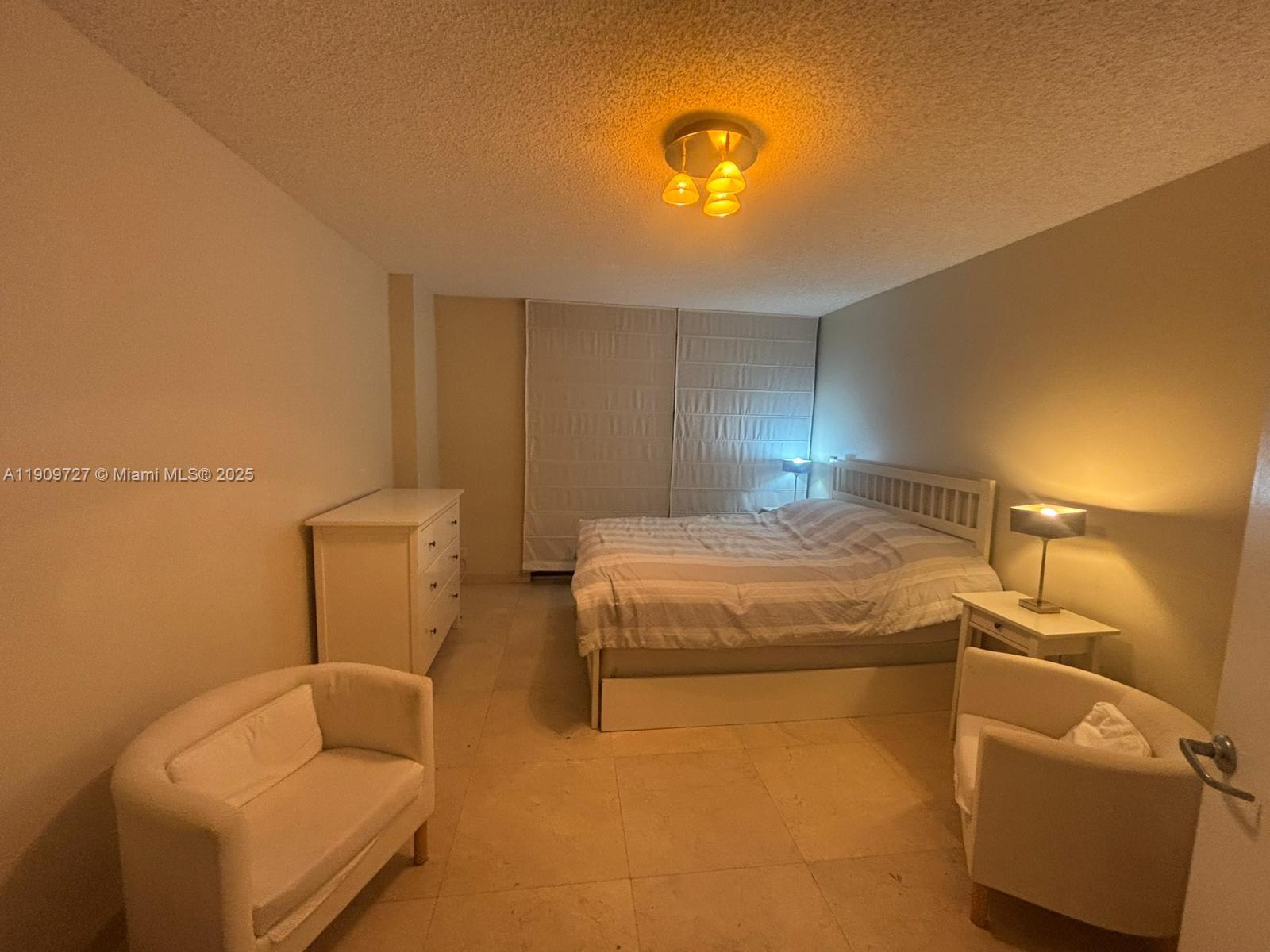 Surfside Condo: 8911 Collins Avenue