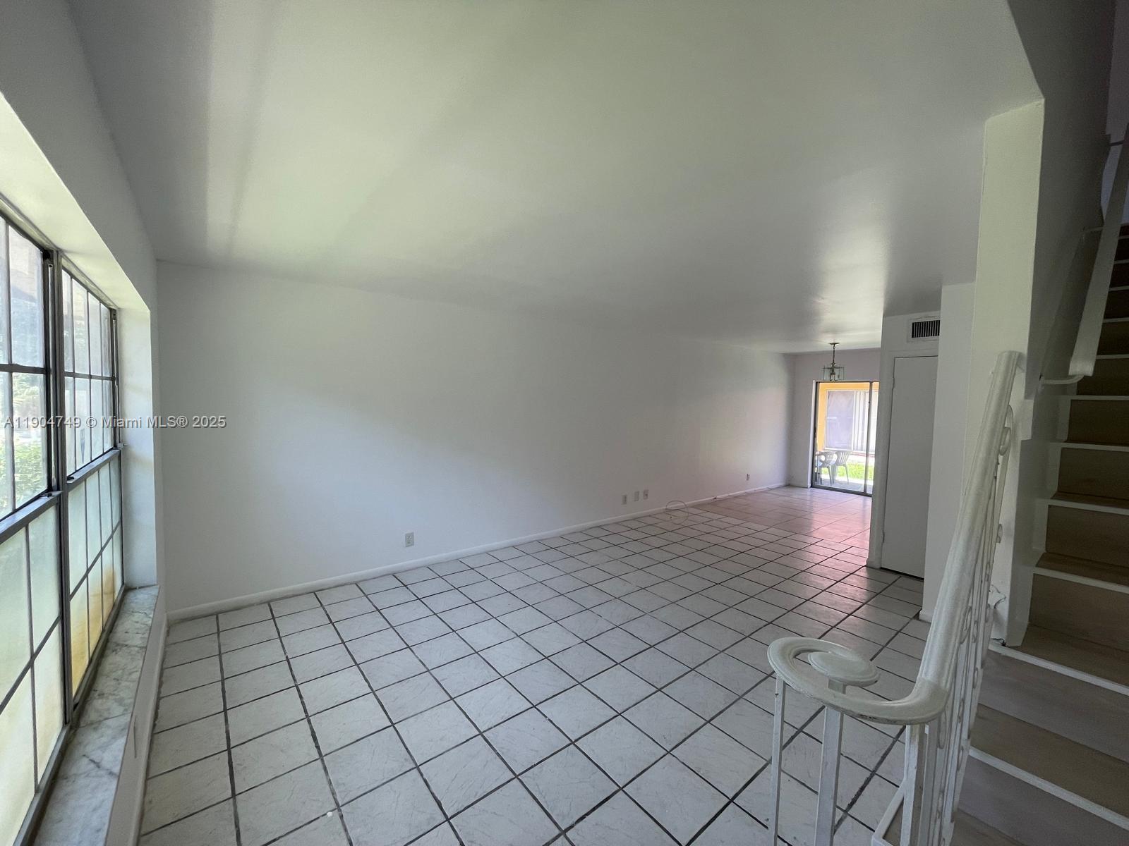 Lauderhill Condo: 2520 Northwest 52nd Avenue