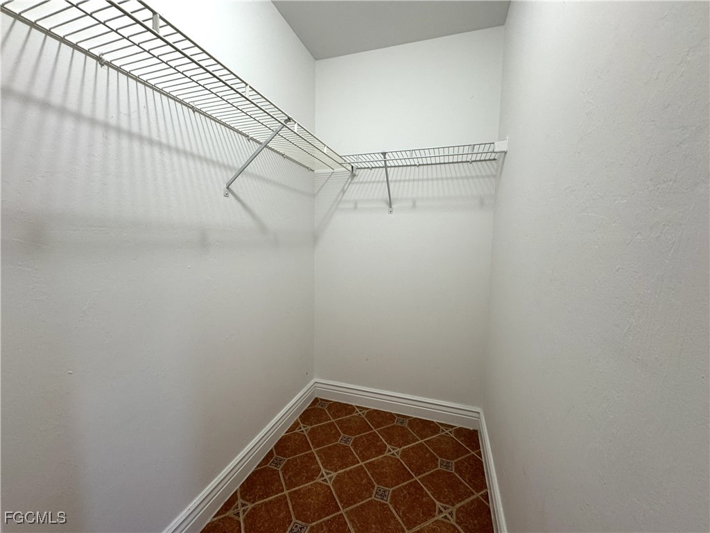 Cape Coral Condo: 2520 Southwest 11th Place