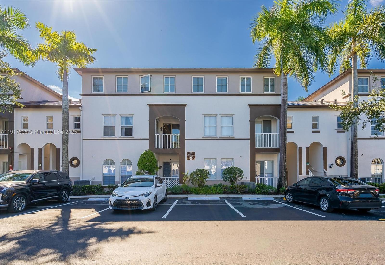 Miramar Condo: 4371 Southwest 160th Avenue