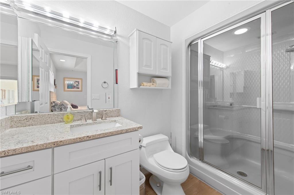 Cape Coral Condo: 170 Southwest 52nd Street