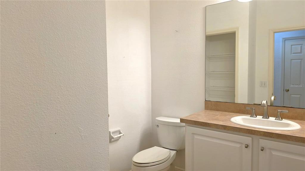 Largo Condo: 381 1st Avenue Southwest