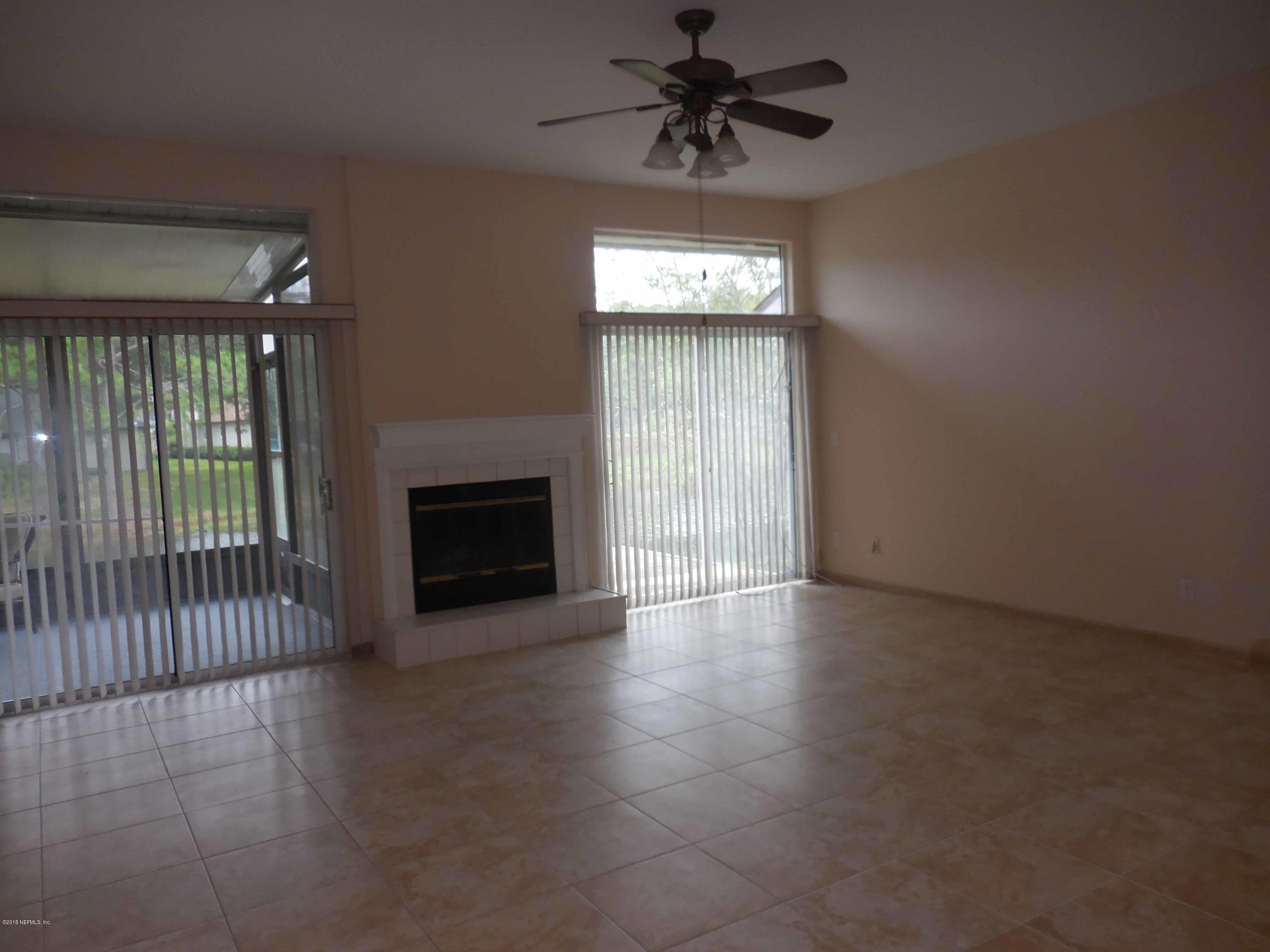 Jacksonville Condo: 2024 Hovington Circle West