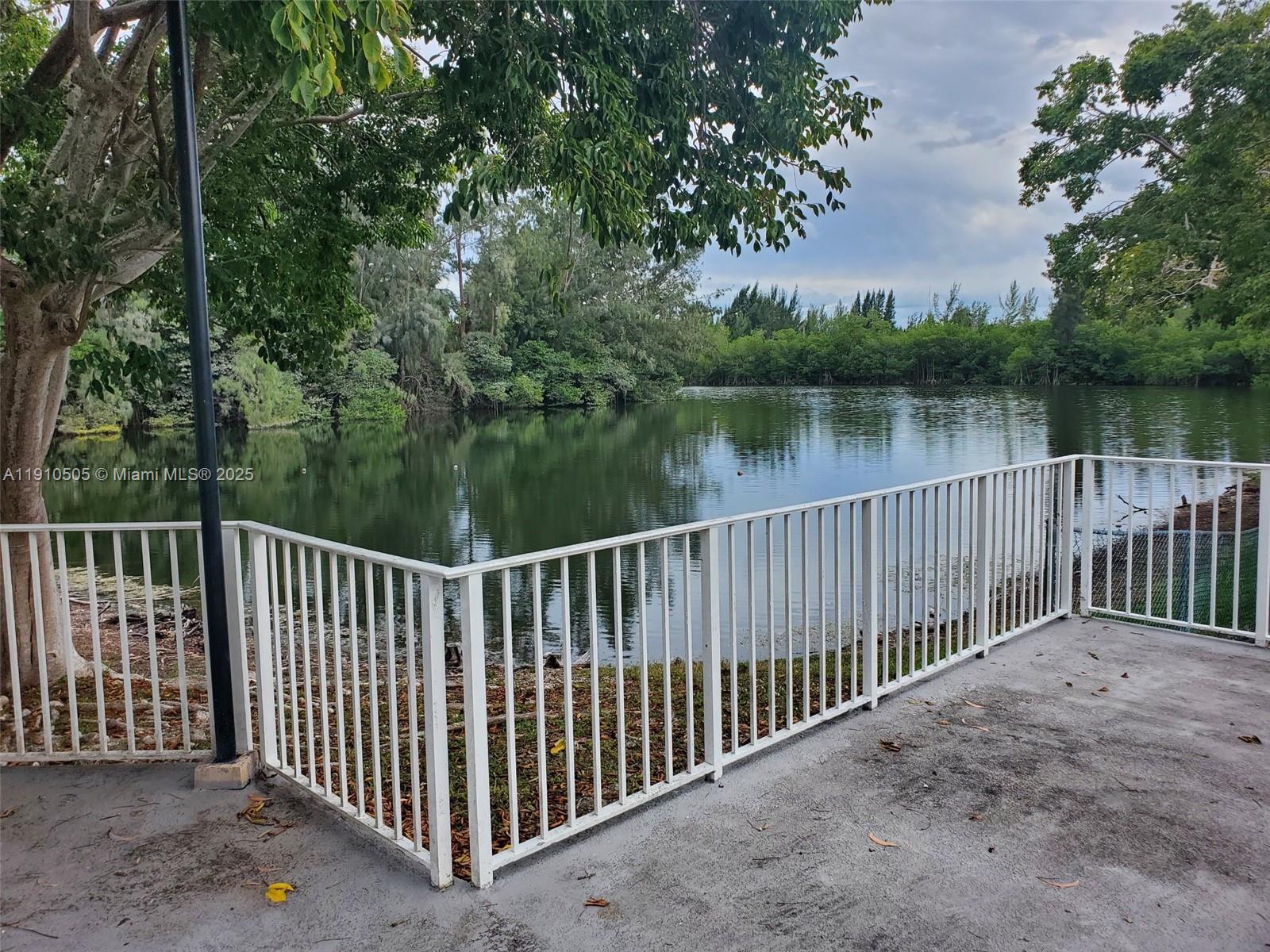 Cutler Bay Condo: 8260 Southwest 210th Street