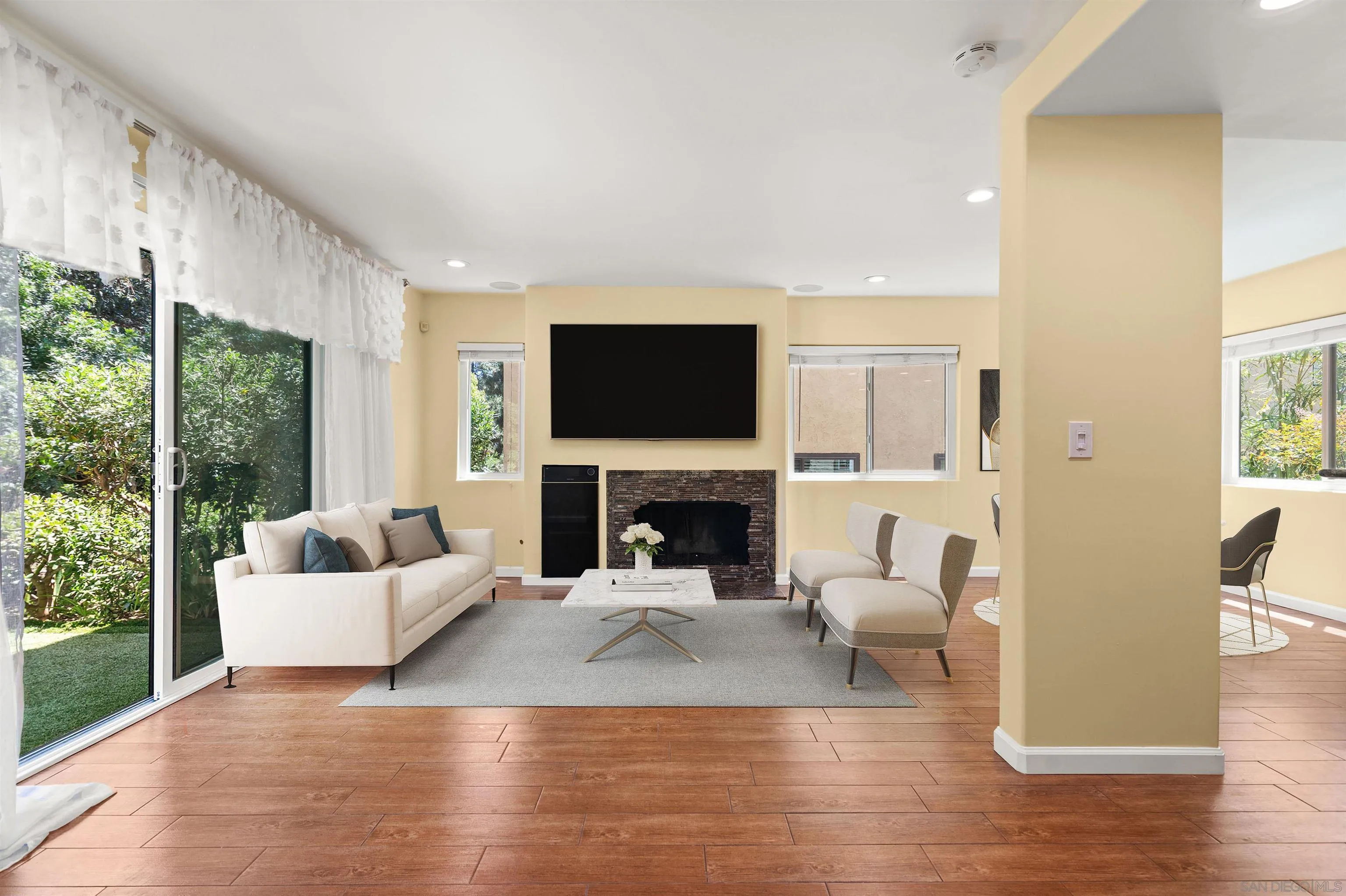 San Diego Condo: 7969 Caminito Dia