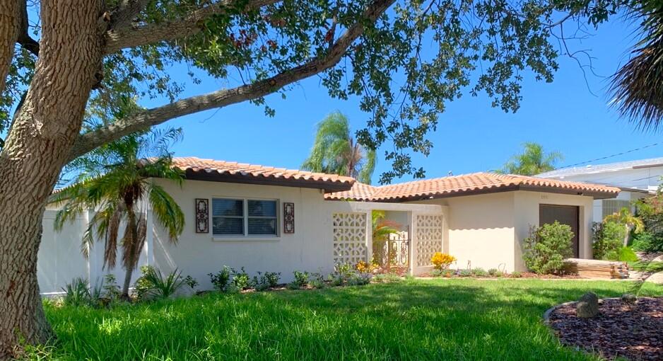 Merritt Island Condo: 560 Paula Avenue