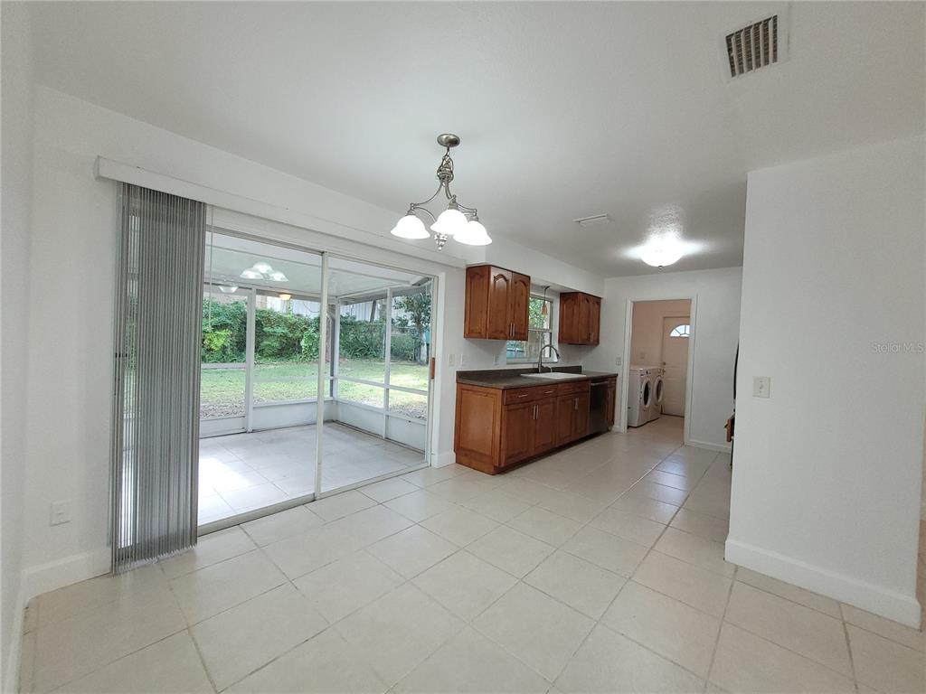 Casselberry Condo: 10 Winding Ridge Road