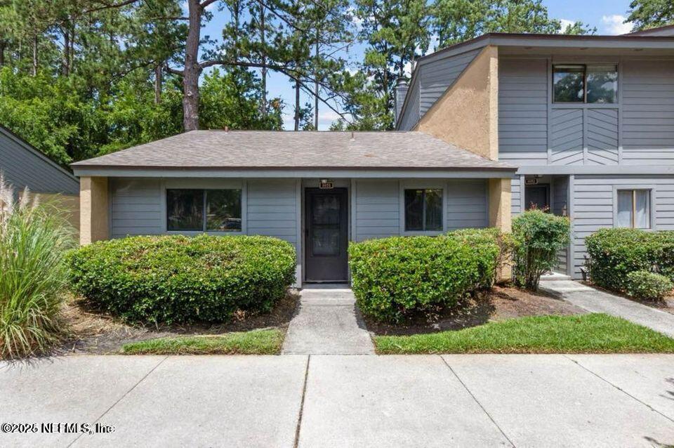 Orange Park Condo: 85 Debarry Avenue