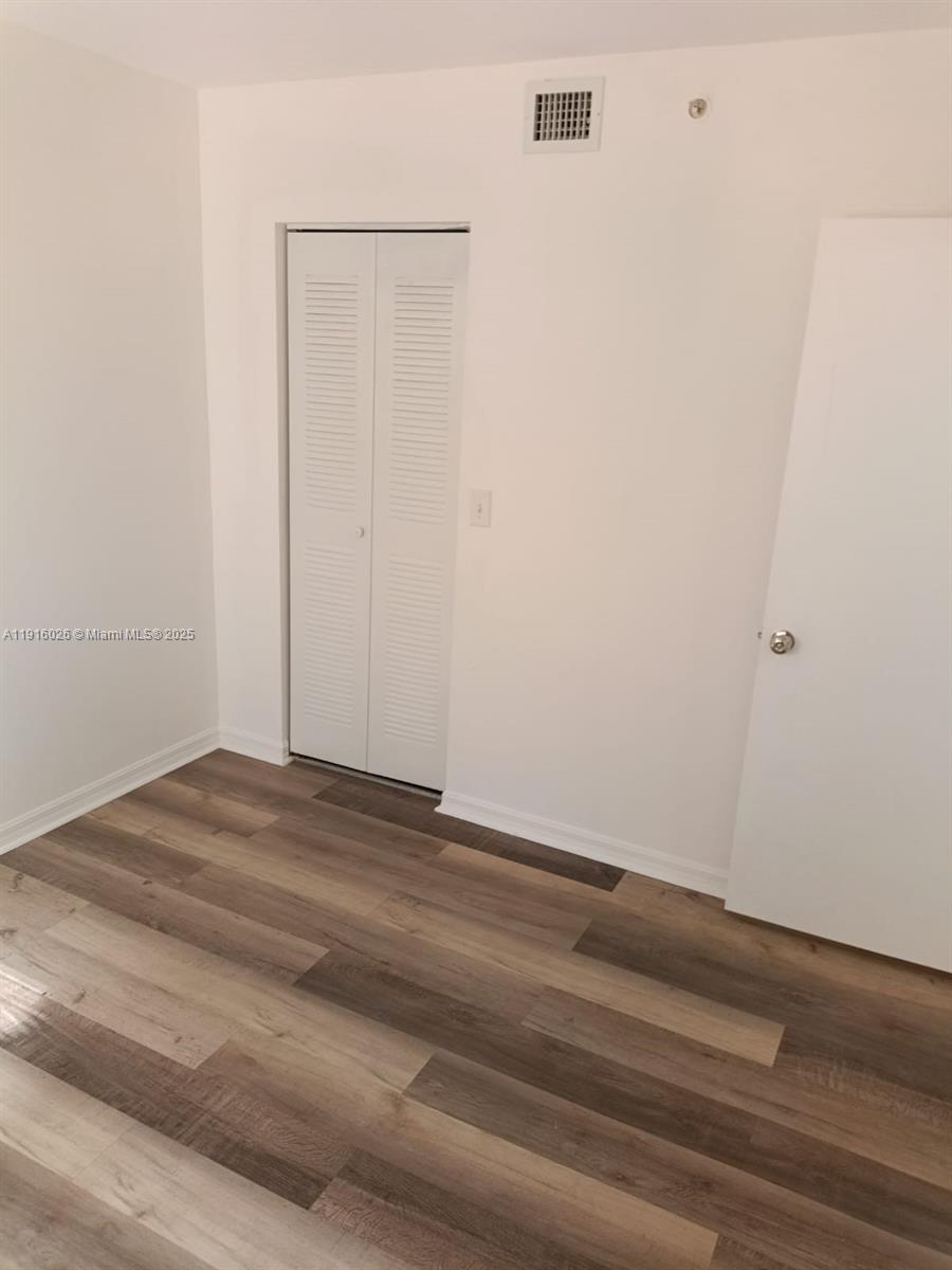 Miami Gardens Condo: Scott Lake