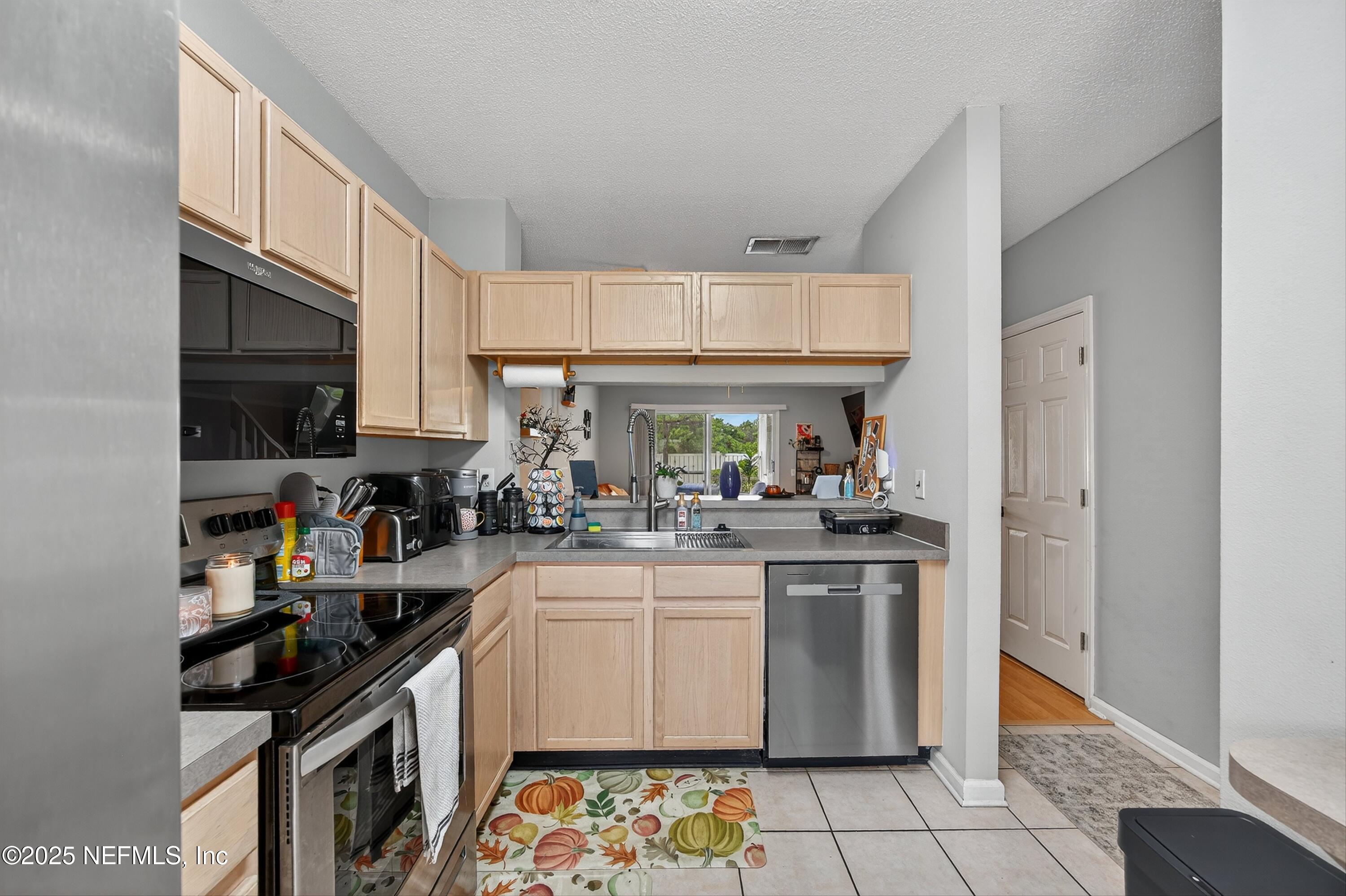 Jacksonville Condo: 12311 Kensington Lakes Drive