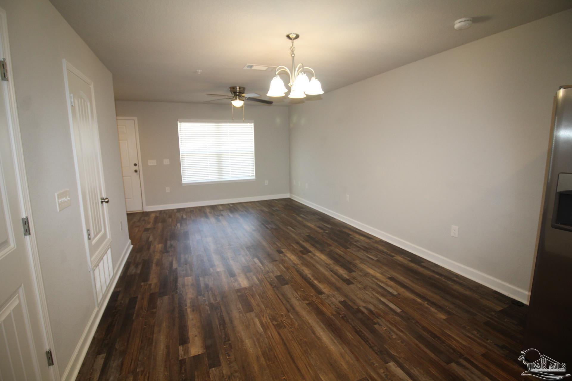 Pensacola Condo: 150 South Crow Road