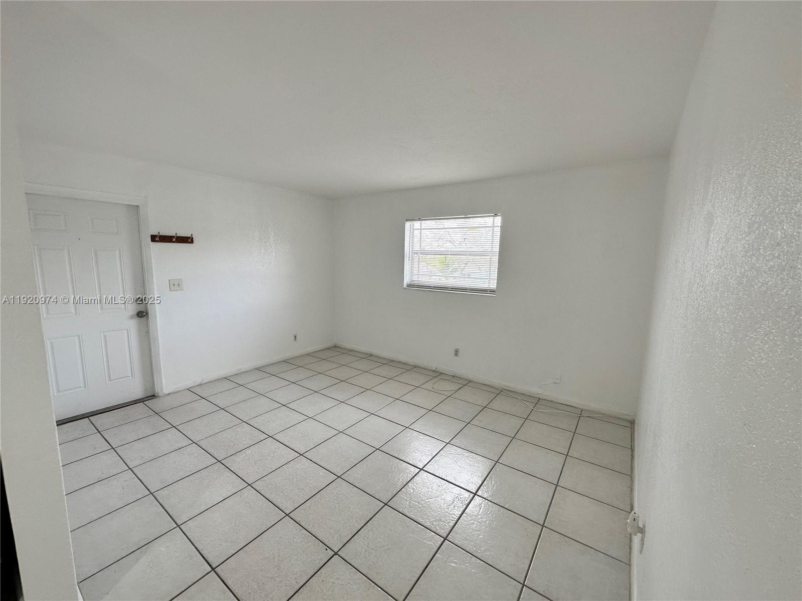 Opa-Locka Condo: 2534 Northwest 139th Street