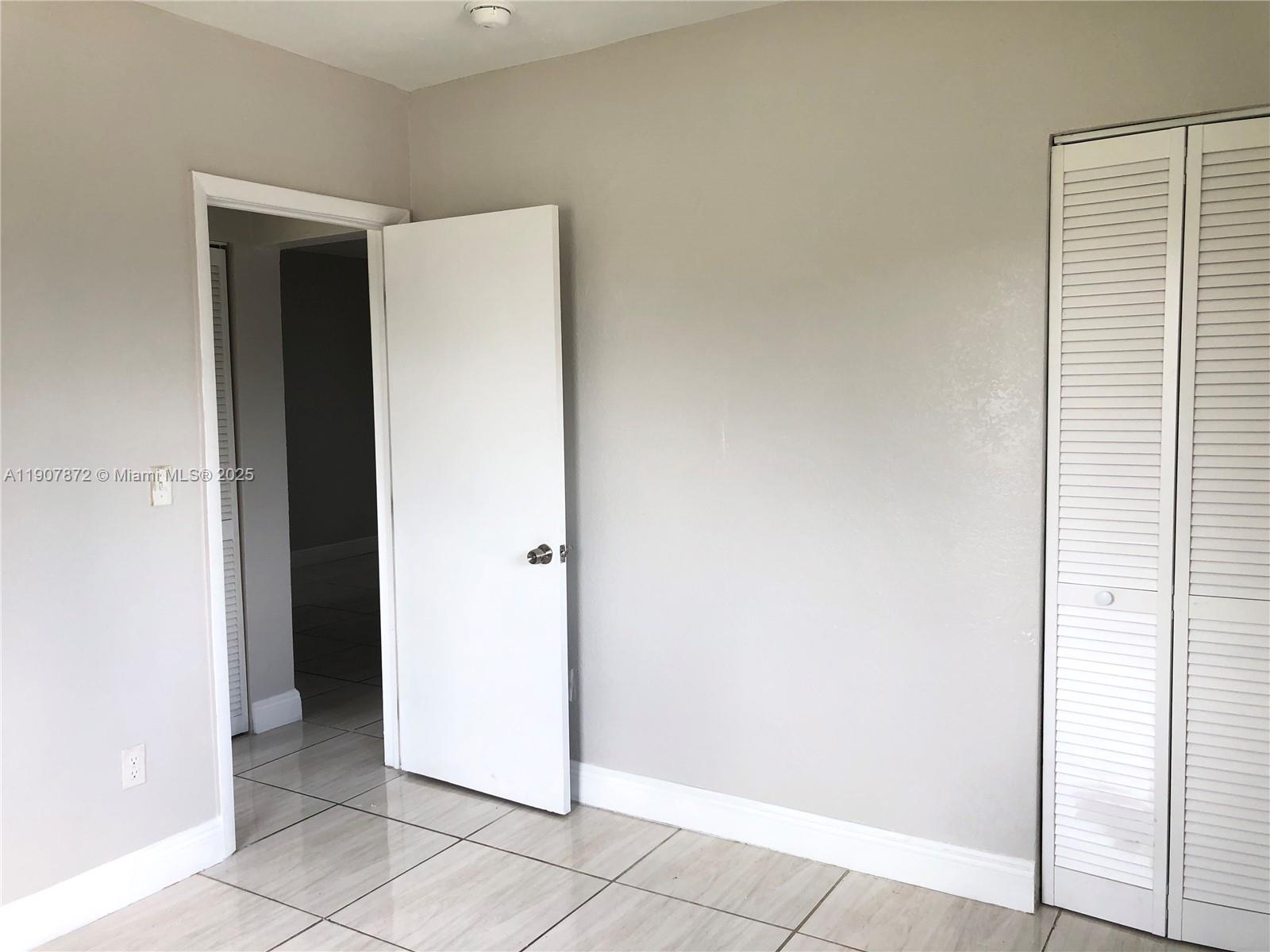 Opa-Locka Condo: 1940 Washington Avenue