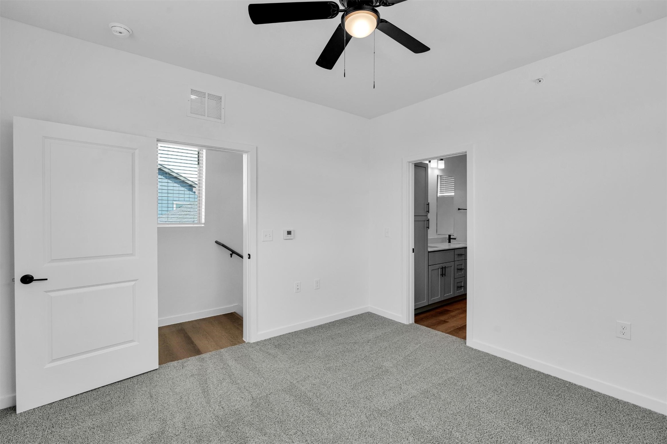 Garland Condo: 2020-715 Boykin Way