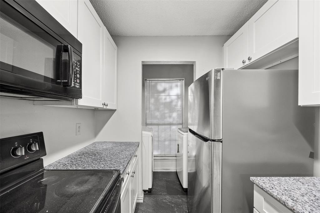 Garland Condo: 601 Carriagehouse Lane