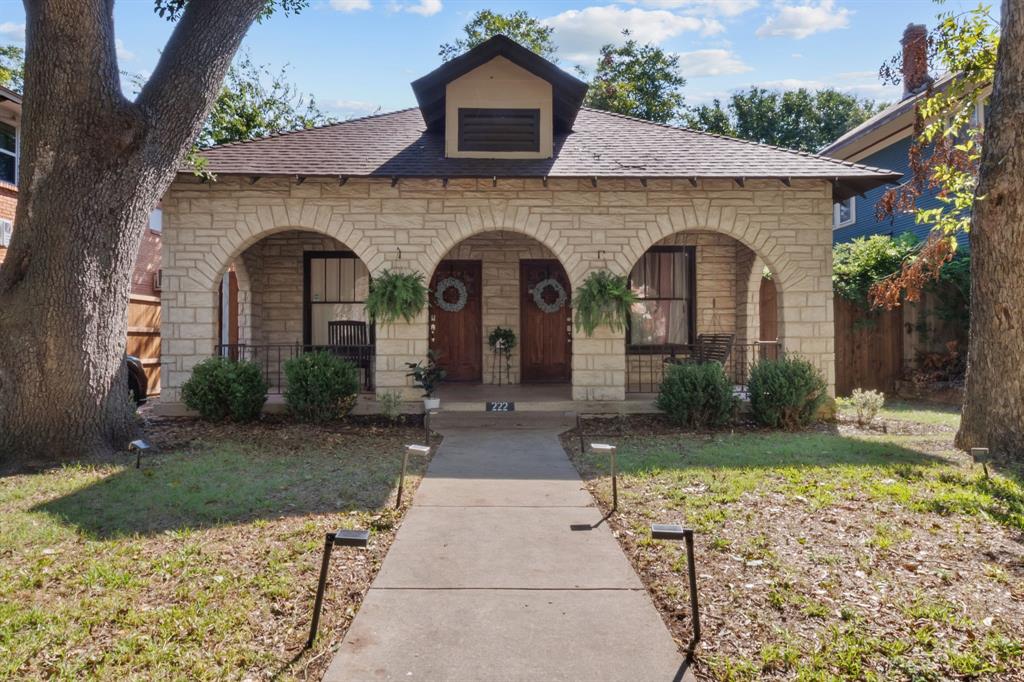 Dallas Condo: 222 South Edgefield Avenue