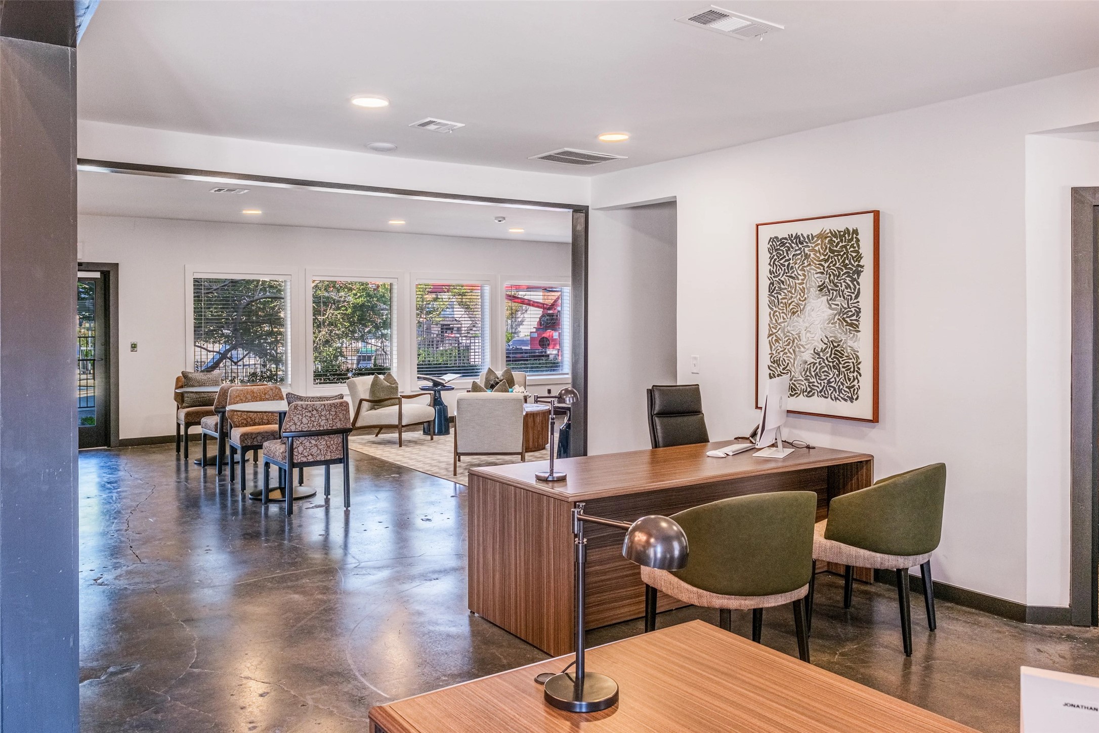 Irving Condo: 4600 West Pioneer Drive