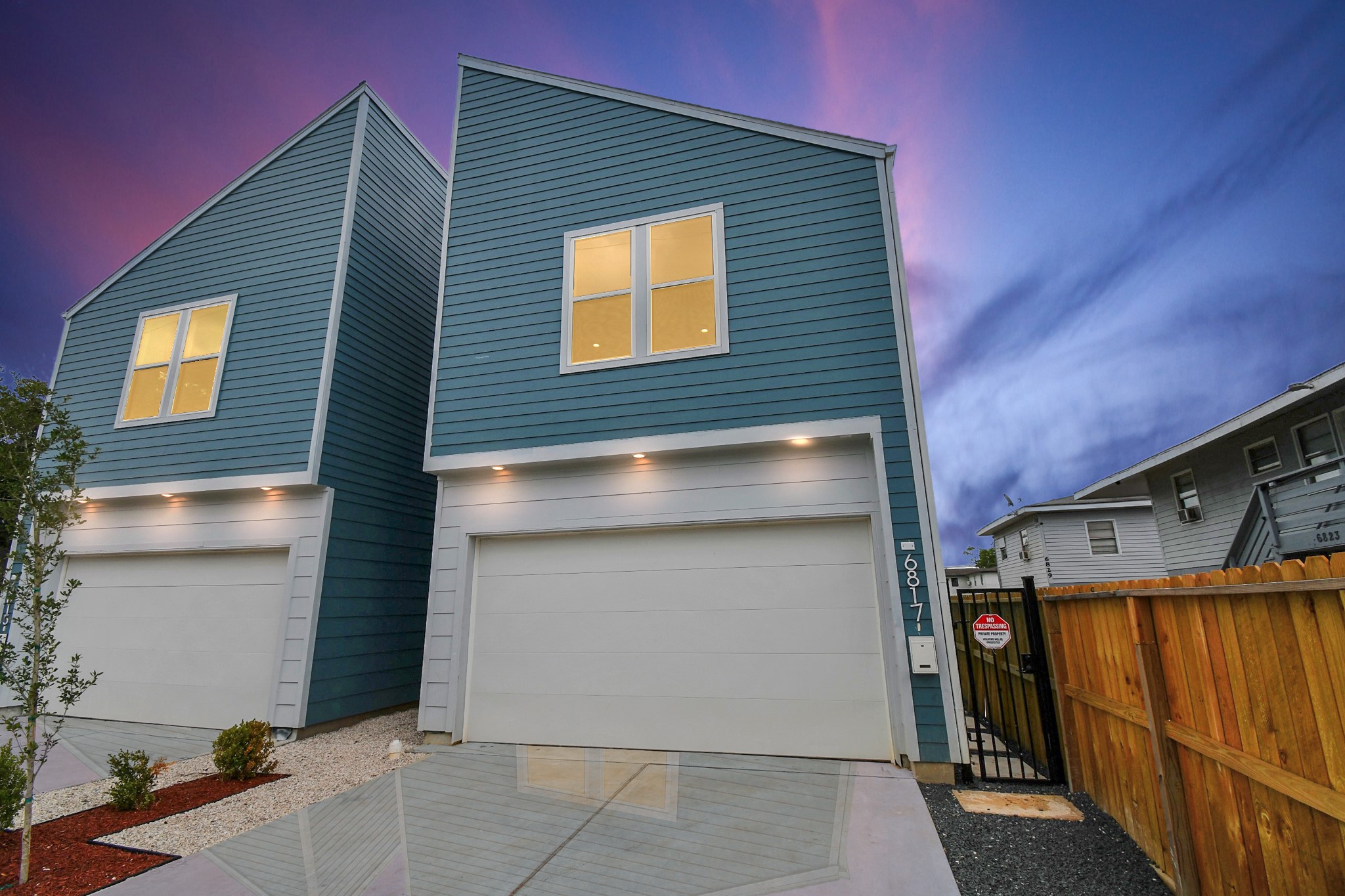 Houston Condo: 6817 Peerless Street