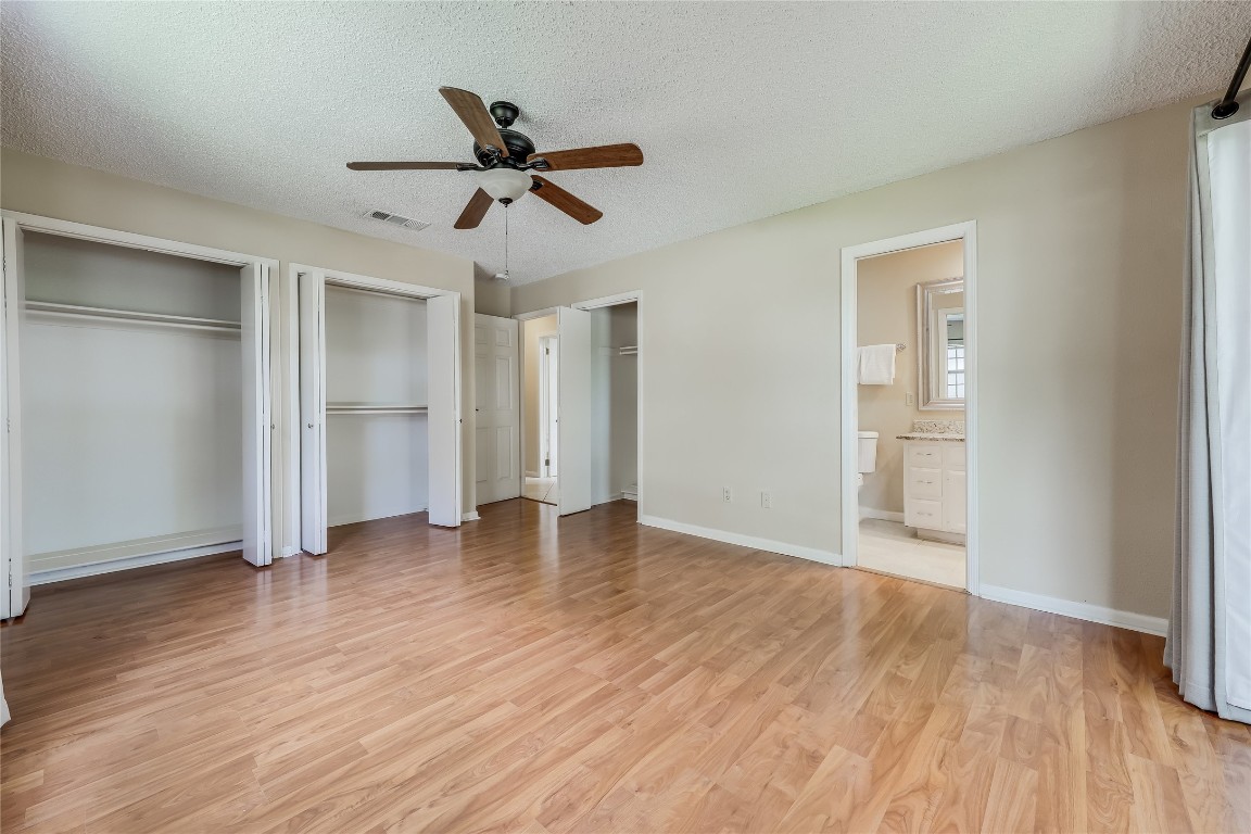 Lago Vista Condo: 45 Oaks Place