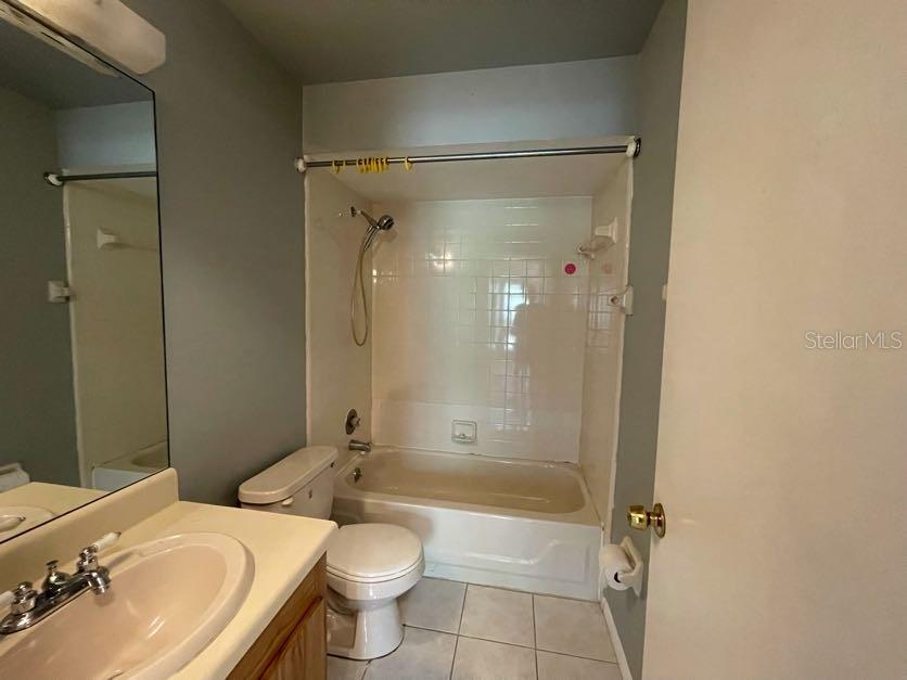 Sanford Condo: 1004 Northlake Drive