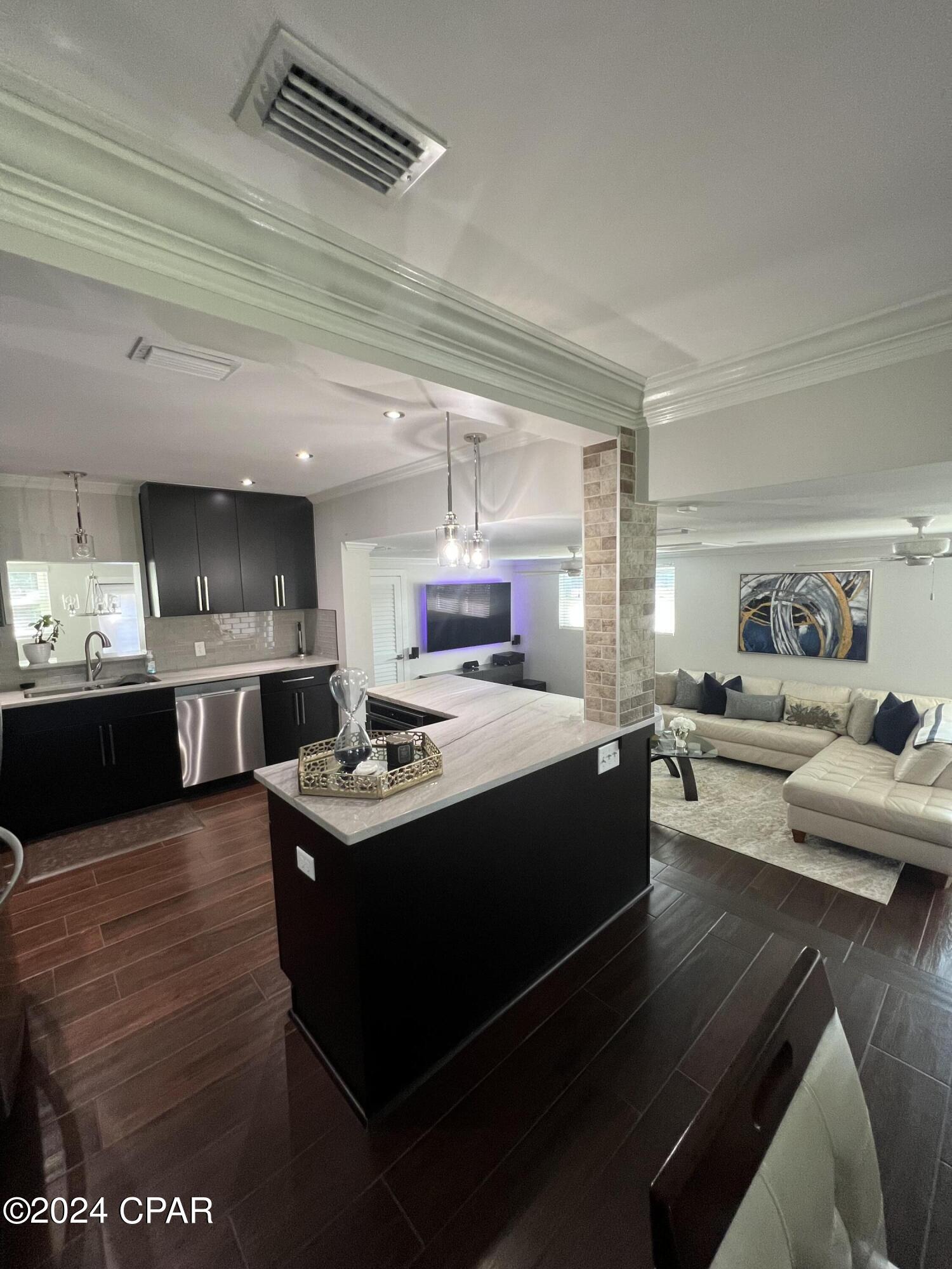 Panama City Condo: 1528 Oak Avenue