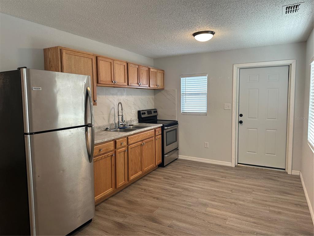 Plant City Condo: 2508 Waver Street