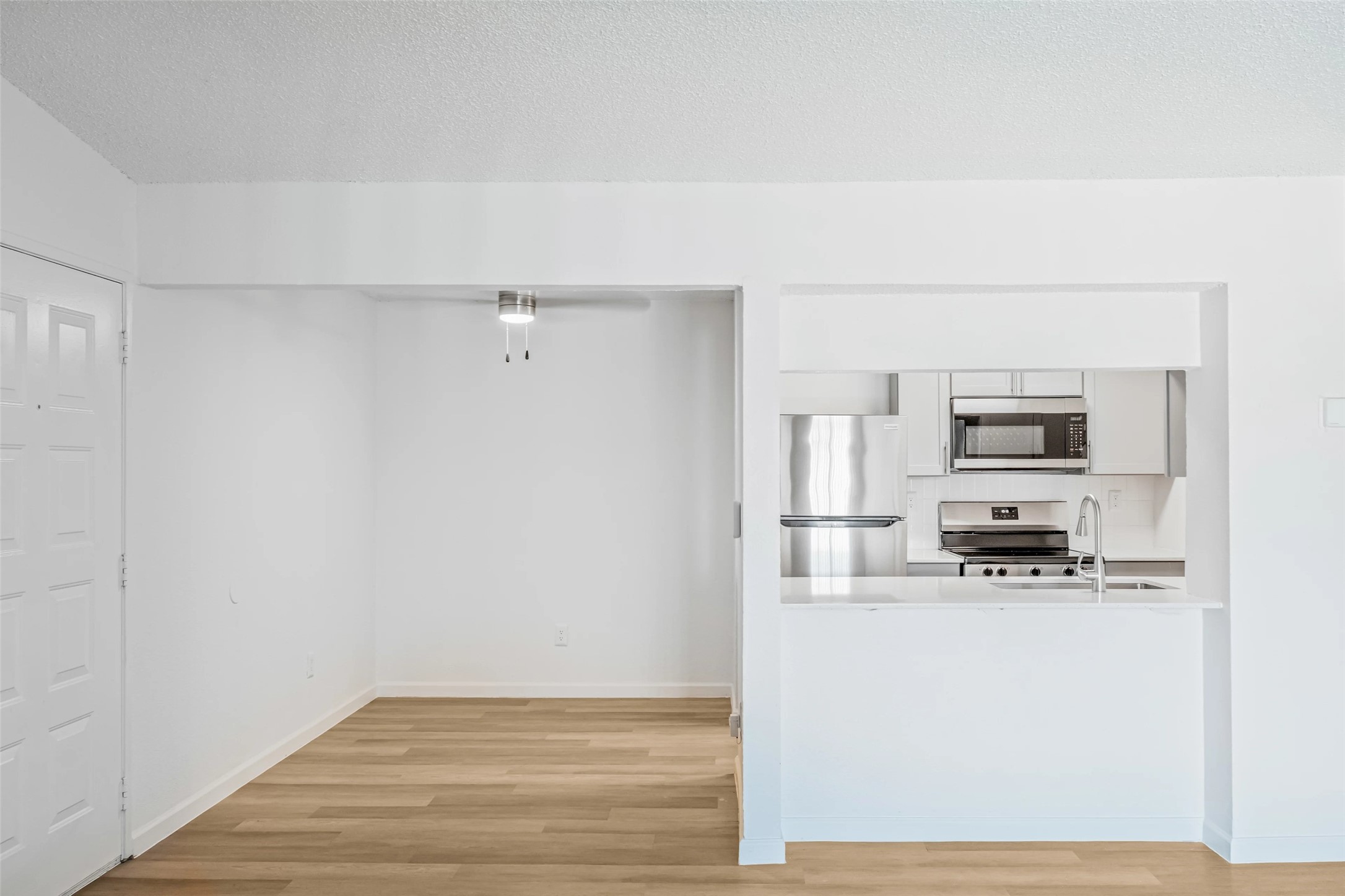 Irving Condo: 4600 West Pioneer Drive