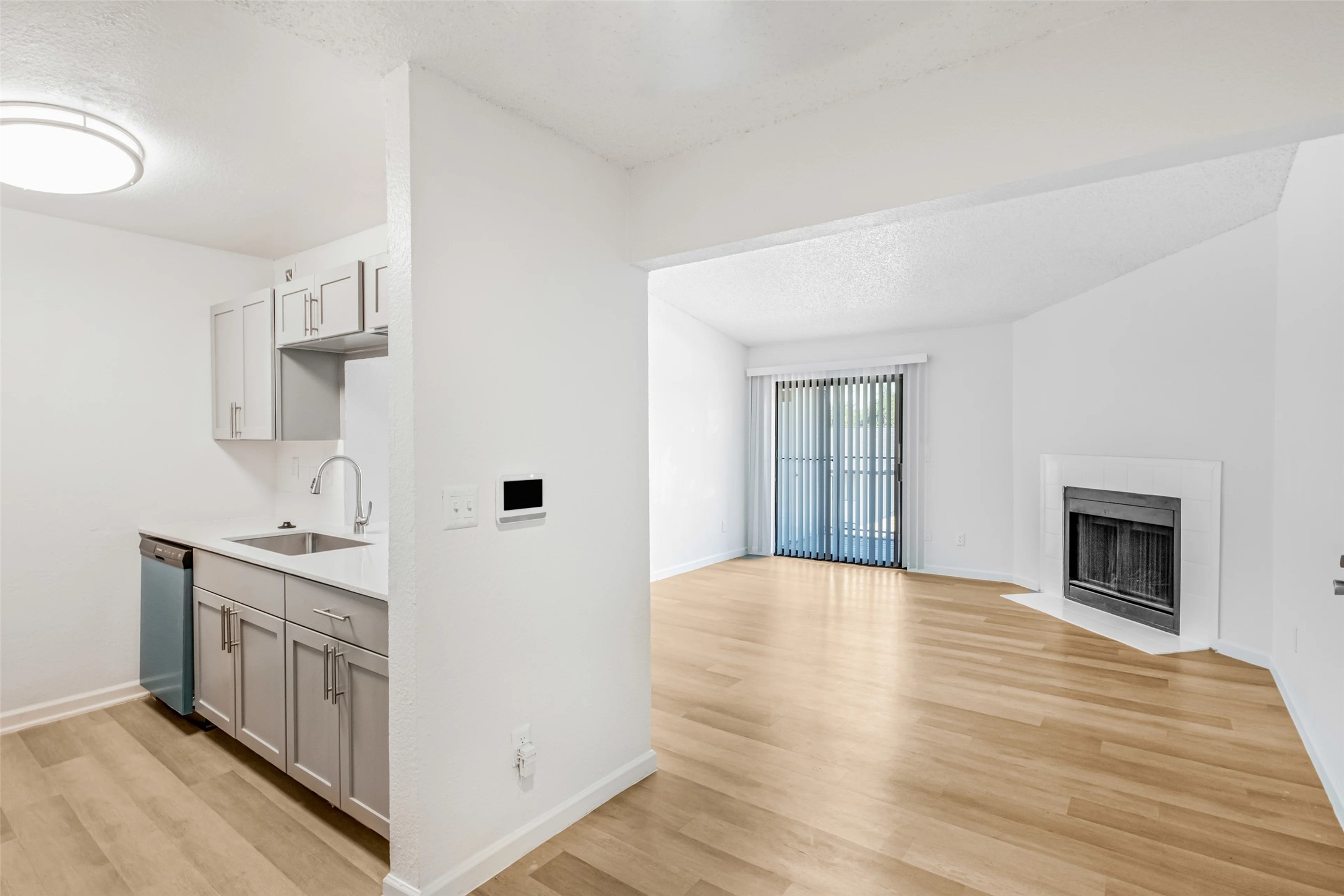 Irving Condo: 4600 West Pioneer Drive