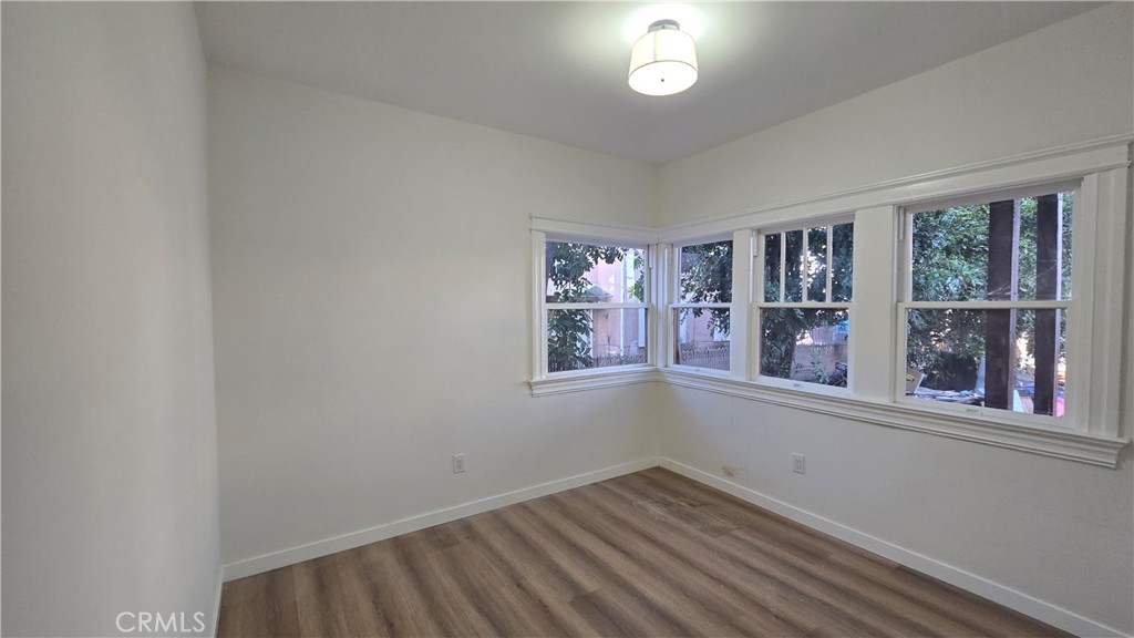 Los Angeles Condo: 1036 Beacon Avenue