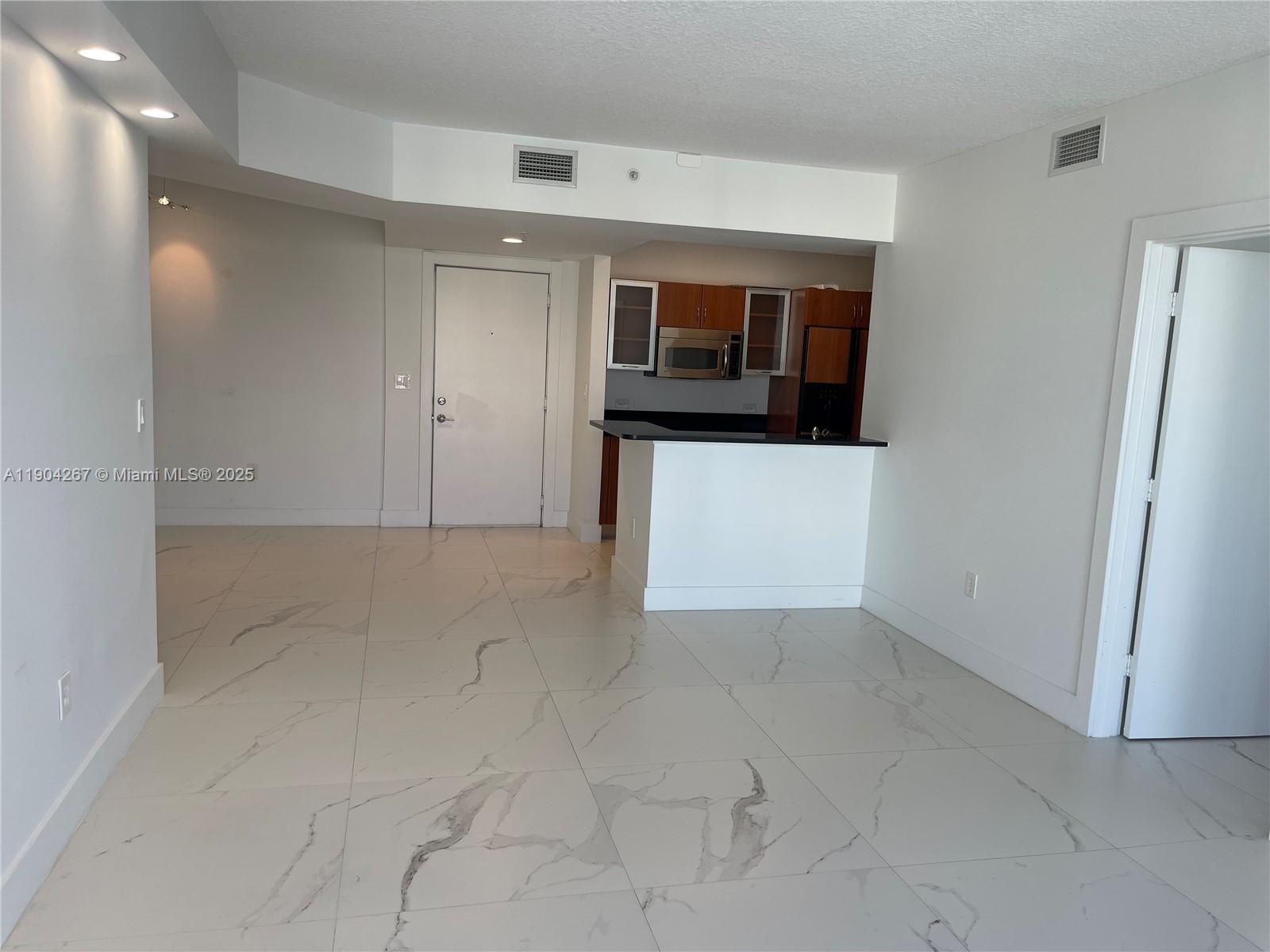 Aventura Condo: 18800 Northeast 29th Avenue