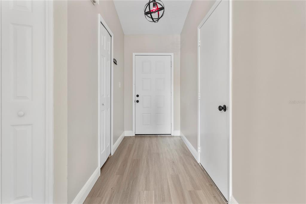 Sanford Condo: 101 Edgewater Circle