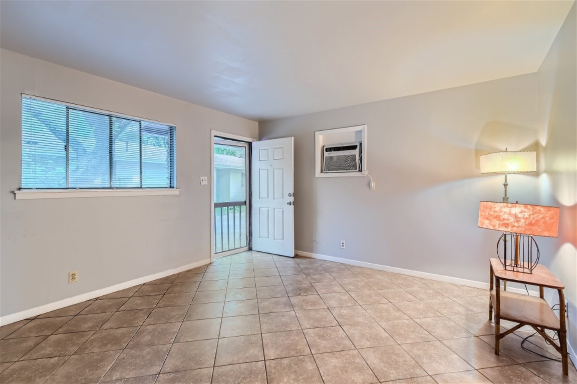 Austin Condo: 210 West 51st Street