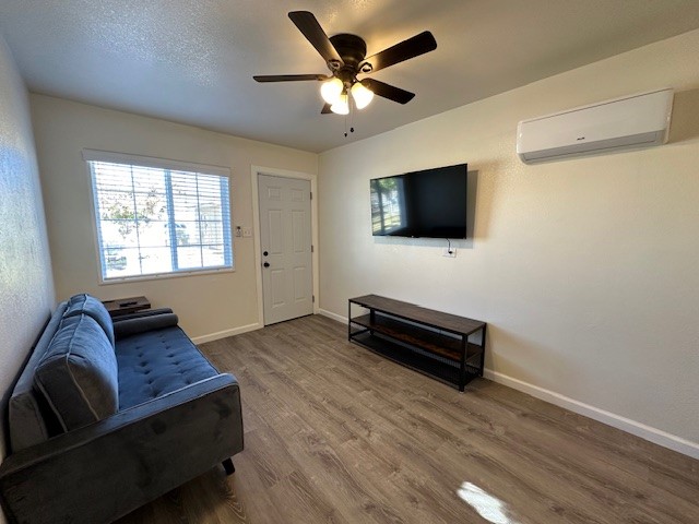 Blythe Condo: 211 South Spring Street