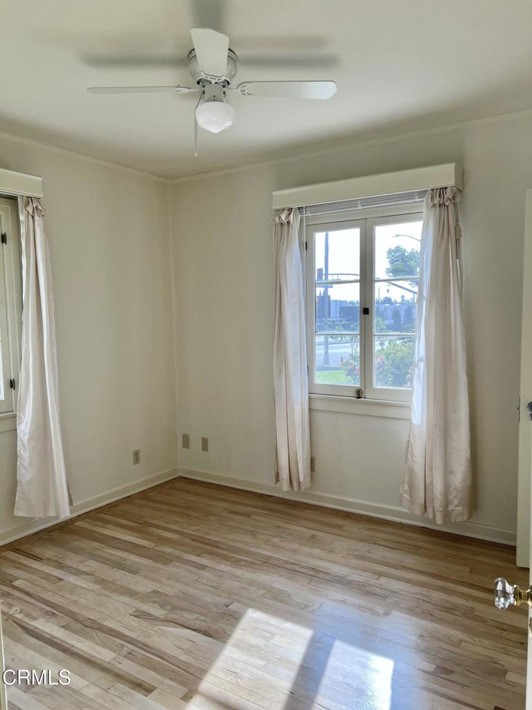 Los Angeles Condo: 5649 Huntington Drive North