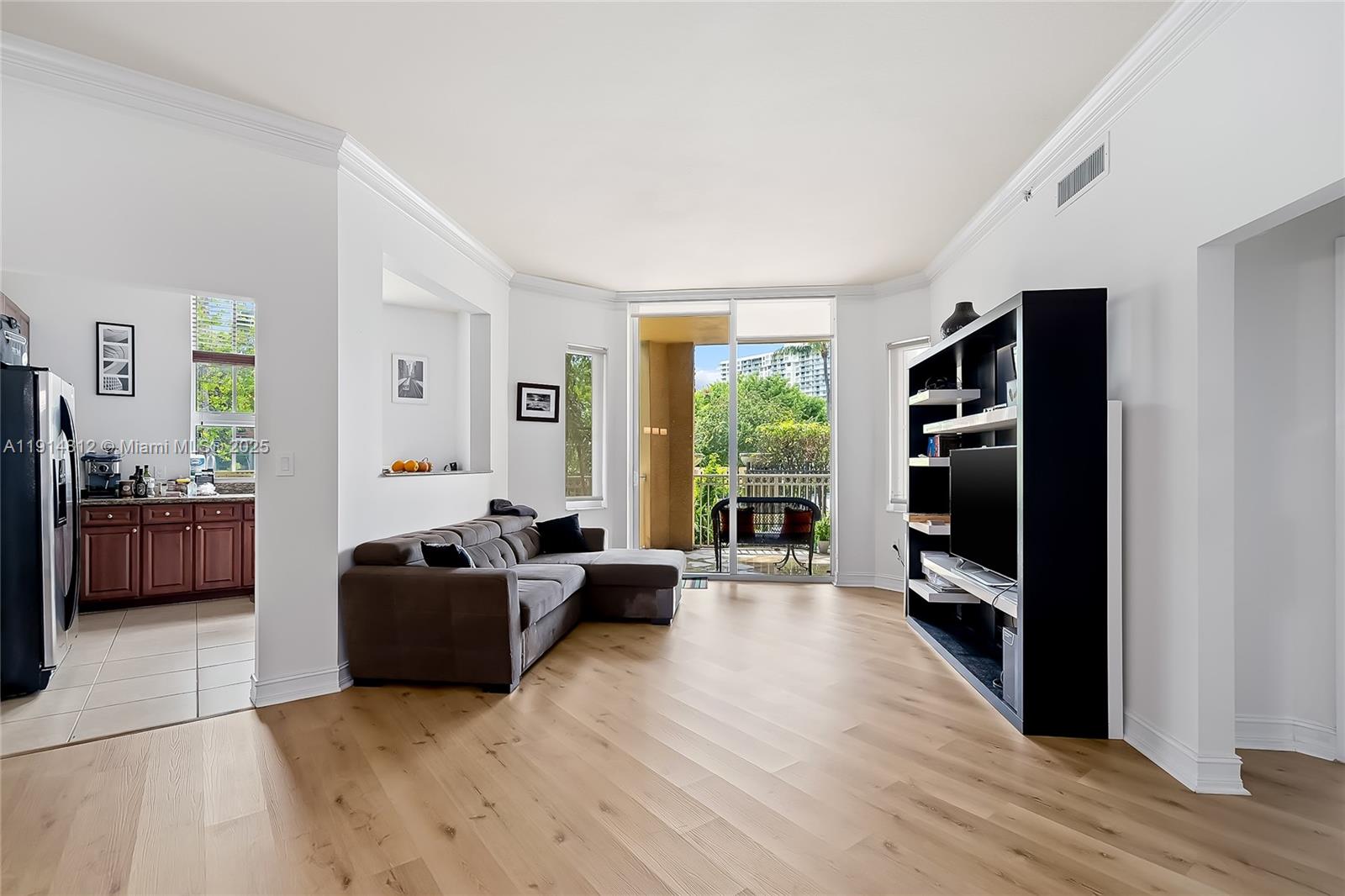 Aventura Condo: 3001 Northeast 185th Street