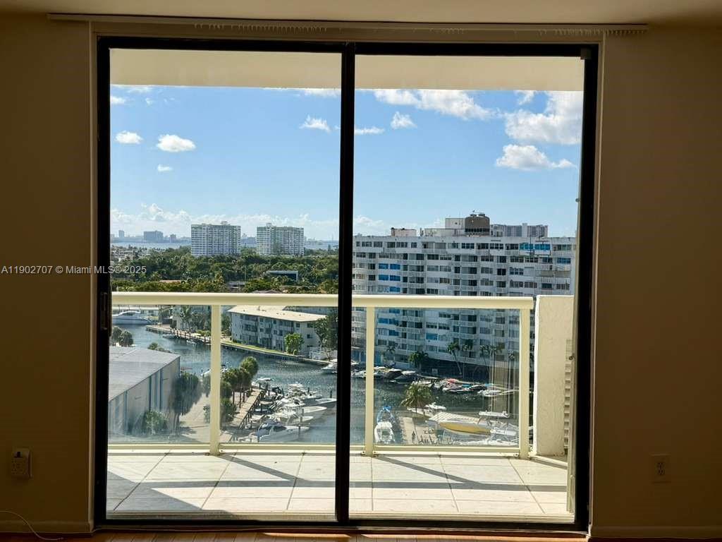 North Miami Condo: 13499 Biscayne Boulevard