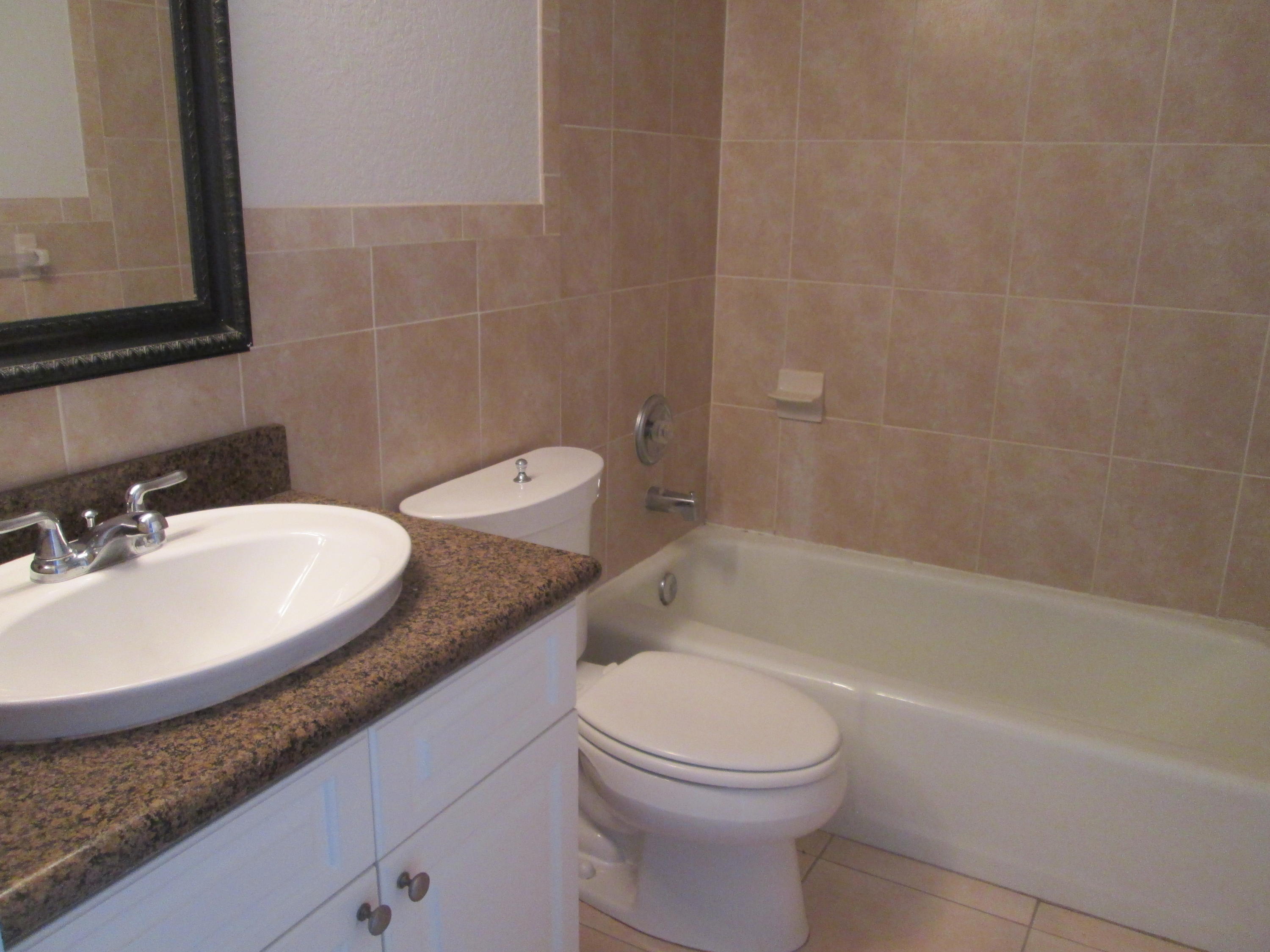 Tequesta Condo: 405 North Cypress Drive