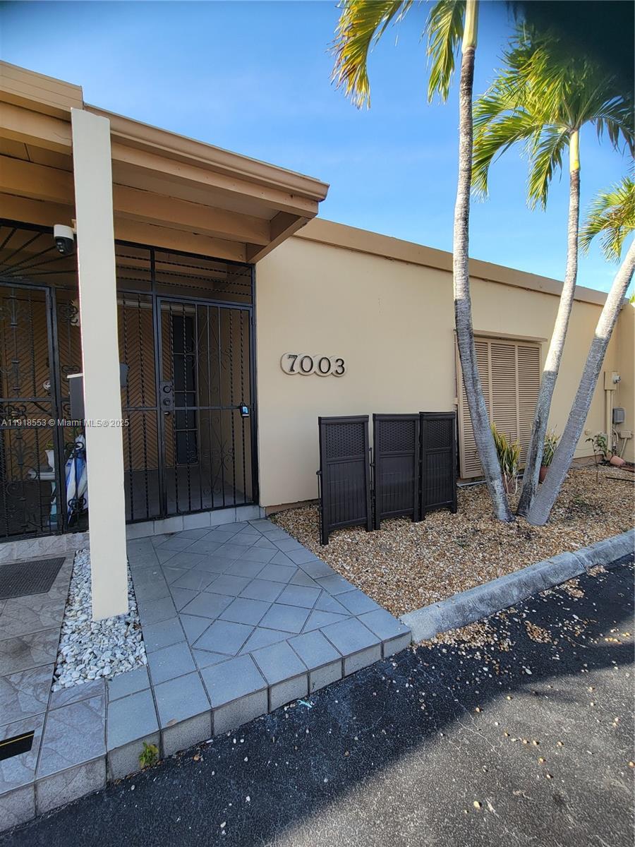 Miami Lakes Condo: 7003 Crown Gate Court