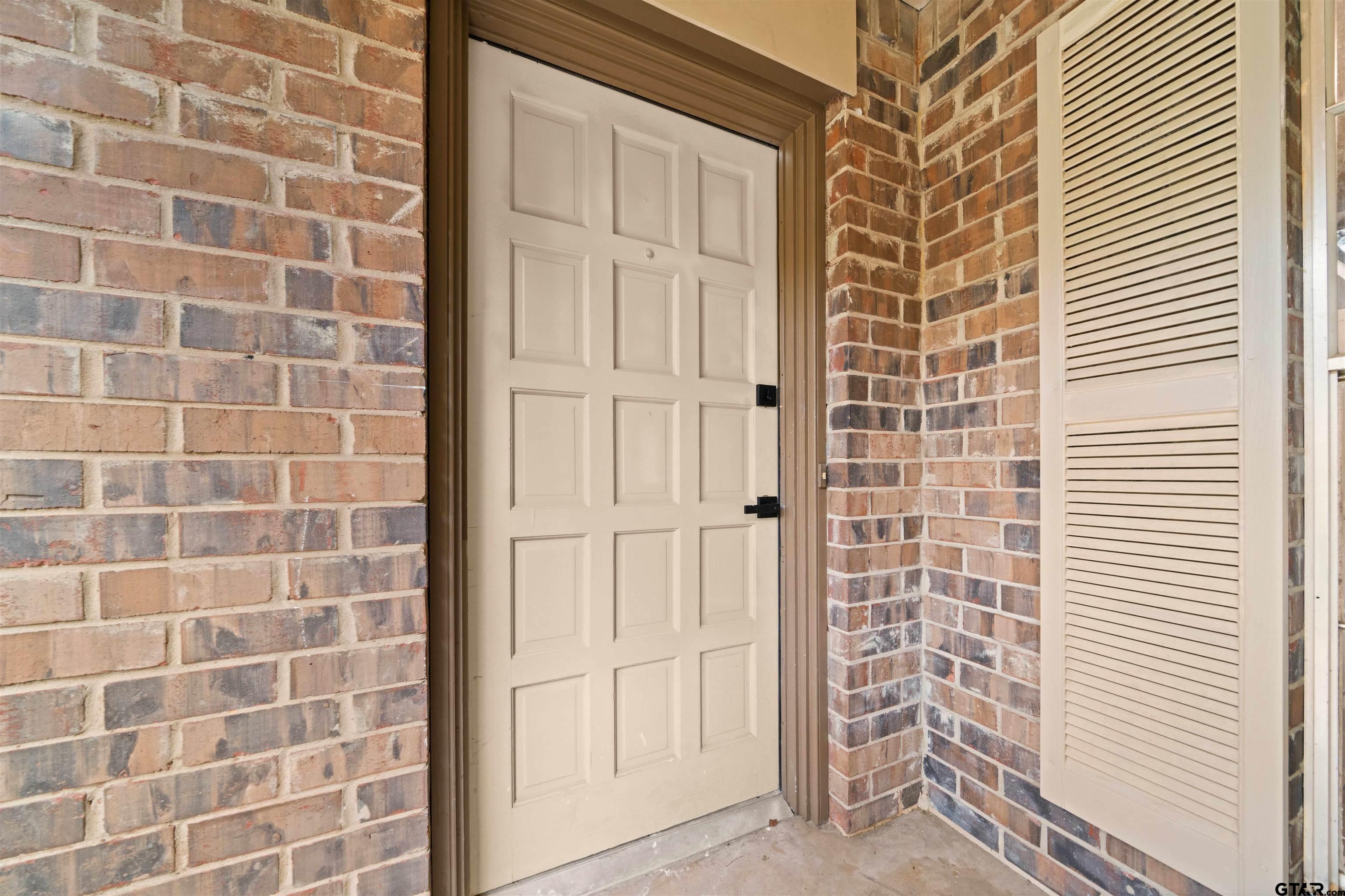 Tyler Condo: 4208 Edinburgh Drive