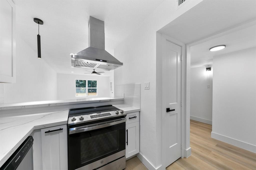 Houston Condo: 1514 Wirt Road
