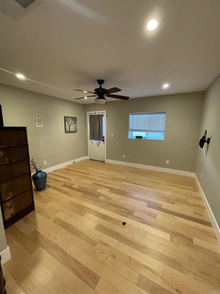 Chula Vista Condo: 168 Tremont Street